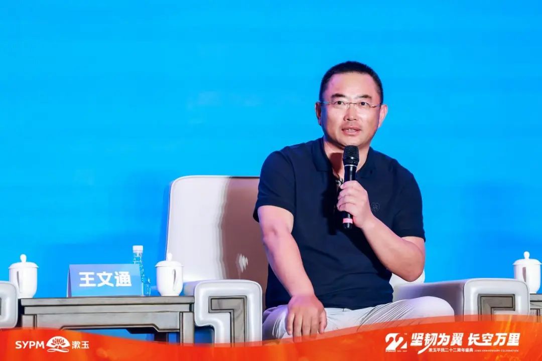 1716260103359616.jpg 640 (1).jpg